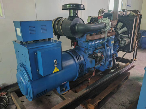 岳池100kW柴油发电机组使用多级机油有哪些优缺点？